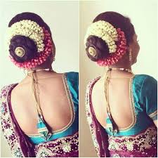 Here are some south indian hairstyles for girls that will here are our top ten choices for south indian hairstyles for girls. South Indian Bridal Hairstyles For Long Hair With Flowers Indian Bridal Hairstyles Indian Bride Hairstyle Indian Wedding Hairstyles