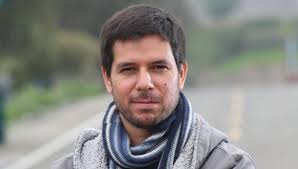 Renato Cisneros es finalista de la II Bienal Mario Vargas Llosa