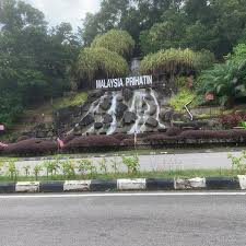 Teman traveler hanya perlu melakukan perjalanan ke. 6 Air Terjun Di Melaka Khazanah Alam Yang Indah