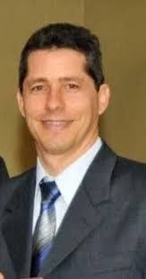 Ruben Botello's Instagram, Twitter & Facebook