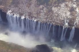 Maybe you would like to learn more about one of these? Chutes Victoria Carte Populationdata Net