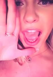 sumwheretherainbowis (@ashley.smither)