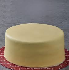 Creamy and rich belgian coverture chocolate and white chocolate filling. Cream Cakes Secret Recipe Cakes Cafe Malaysia