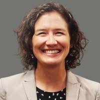 Amber Etzel's Instagram, Twitter & Facebook