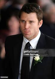 22 Photos & High Res Pictures