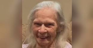 Lucy Crump's Instagram, Twitter & Facebook