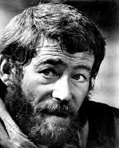 O'toole reportedly earns around $100,000, as his yearly salary and has an estimated net worth of over $2 million. Peter O Toole Wikipedia