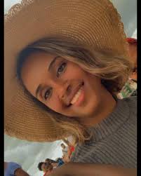 Meet our new member at Labe Sisters SL. She is Halimatu Jalloh from Labe  Lelouma teliwele #beautifulfulani #labesisters