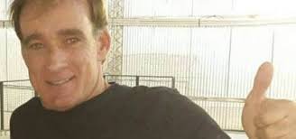 Biografia y Noticias de Carlos Simon ||| TresLineas.com.ar