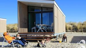 Nieuwe Strandhuisjes 2017 Luxe Huisjes Aan Zee Alle Nieuwe Strandhuisjes In Cadzand Hoek Van Holland Strandhaus Holland Strandhauser Strandhaus Niederlande