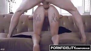 Langsung minta pacar puaskan sang pria sesaat setelah bangun tidur. Bokep Barat Bohay 2xxvideos Com