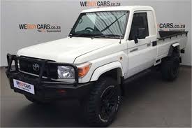 The majority of the 40 series land cruisers were two door suvs with larger dimensions than the jeep cj. Toyota Land Cruiser 79 Land Cruiser 79 4 0 V6 For Sale In Gauteng Auto Mart