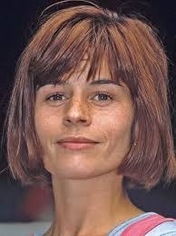 Suzanne Hamilton's Instagram, Twitter & Facebook