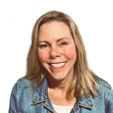 Beth Barbee's Instagram, Twitter & Facebook