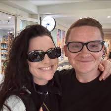 Dani (@MrsTimMcCord)