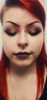 Usually a bridge piercing falls between your two eyes. Frisch Gepierctes Bridge Piercing Tanja S Piercing Facebook