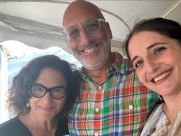 More pics and group shot to come, but can we just celebrate that we have  best team around and had such a lovely time celebrating @easthamptonlibrary  author's night 20th anni 🥳 So