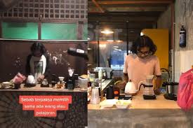 Mari dapatkan ebook ini sekarang juga dengan klik link di bawah ini. Tak Ada Duit Sambung Belajar Pemuda Balik Kampung Dan Buka Kedai Kopi Dalam Bilik Tidur Kini Harapkan Rezeki Di Lorong Belakang Viral Mstar