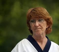 international Hands Across the Sand