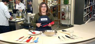 This spatula is a true multipurpose and deserves a place in your kitchen. The Best Spatula Spoons Spoonulas America S Test Kitchen
