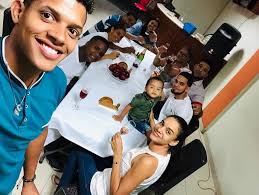 The dominican republic is a country located on the island of hispaniola in the greater antilles archipelago of the caribbean region. Xrfeliz Familia Es Familia Azua Dominican Republic Facebook