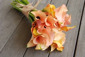 Niedliche braut stoff handgelenk korsage. Hochzeitsblumen Bedeutung Der Blumen Zur Hochzeit