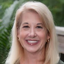 Amanda Scales's Instagram, Twitter & Facebook