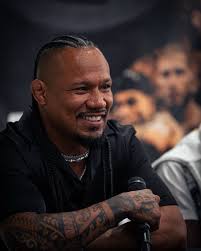 Patiently waiting for my next victim, my return to the square circle is a  must. 9/1 pro record a single loss in nearly 5 years, an off day anyone can  have in