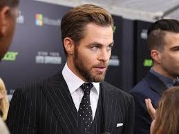A suave, confident hairstyle that matches the character's personality, this tight side part was obviously inspired by midcentury businessman's haircuts. 3 Inches Of Hair Male