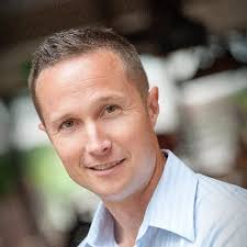 Keri Summers (@KeriSummers)