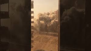وكانت النيران اندلعت في عقار فيصل، مساء 30 يناير الماضي، ويتكون من 14 طابقا، وتم تشييده دون ترخيص على مساحة 1000 متر مربع، ومن بين 108 شقق هي. 13kvk8ngsucy9m