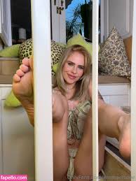 Emma Chloé🤍 Nude Leaks (11 Photos) - TheFap