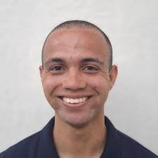 Guard of honour for the return journey of the buoyancy aid and Garmin watch  🇮🇪🏴󠁧󠁢󠁷󠁬󠁳󠁿