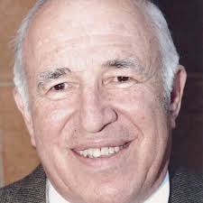 Tom Paras (@tomparas)