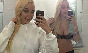 Amanda Bynes says she went under the knife AGAIN to return to her natural  A-cup chest size | Daily Mail Online