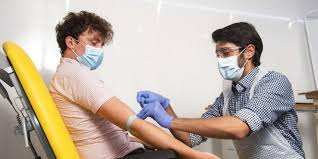 If you take the vaccine, the corona virus is in the vaccine. Oxford Covid Vaccine Should Be Available For Public By April 2021 Serum Institute Ceo The New Indian Express
