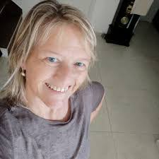 Vicky Windham's Instagram, Twitter & Facebook