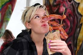 From Bacon to Bounce: Twerking and Pigging out at Outside Lands