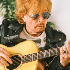 Tom Fuller's Instagram, Twitter & Facebook