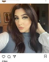 Deanna Dailey's Instagram, Twitter & Facebook