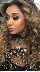 Janice Sparrow's Instagram, Twitter & Facebook