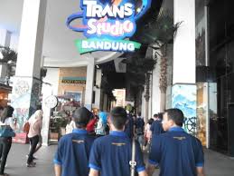 Jun 30, 2021 · bagi pelamar yang ingin mendaftar seleksi calon asn pppk guru, berikut ini tata cara pendaftarannya. Gift Store Gambar Trans Studio Bandung Tripadvisor