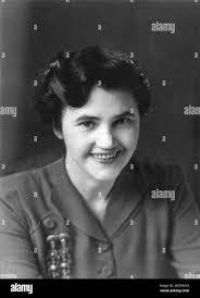 Jennie Lees's Instagram, Twitter & Facebook