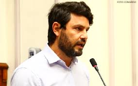 Daniel Olivares: El Gobierno tiene un desprecio a la comunicación y eso le  está costando puntos