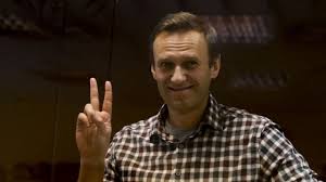 О жестоком добивании навального в колонии. Navalnyj Obyavil Golodovku V Kolonii Bbc News Russkaya Sluzhba