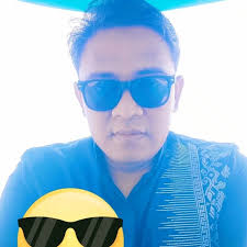 I love older men 😩 And they dont like me back 🙄