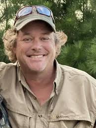 Leighton Monroe's Instagram, Twitter & Facebook