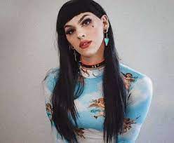 La cuenta del joven que tiene un personaje drag queen ya no está disponible para los. El Hijo Drag Queen Del Presidente De Argentina Alberto Fernandez