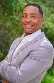 Joseph Lemon's Instagram, Twitter & Facebook