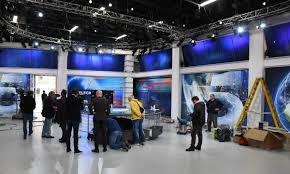 I programmi di canale 5. Canale 5 Tante Novita Nuovo Logo E Marchio Di Rete E Restyling Per Tg5 Digital News